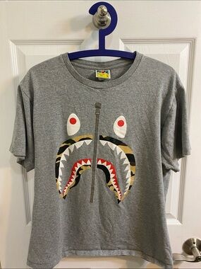 A Bathing Ape Shirt Men Size Large Gray Bape 1st Camo Shark Tee Graphic Zip Teen